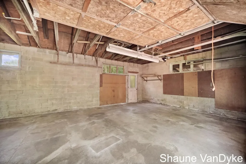 154 72nd Street SE Gaines Charter Township MI 49548