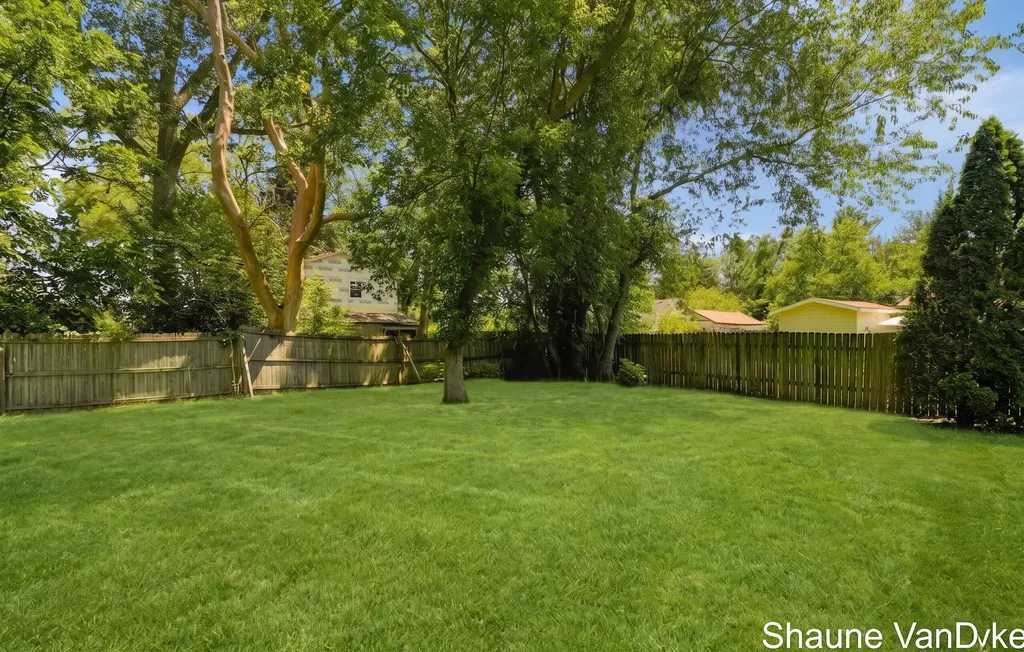 154 72nd Street SE Gaines Charter Township MI 49548