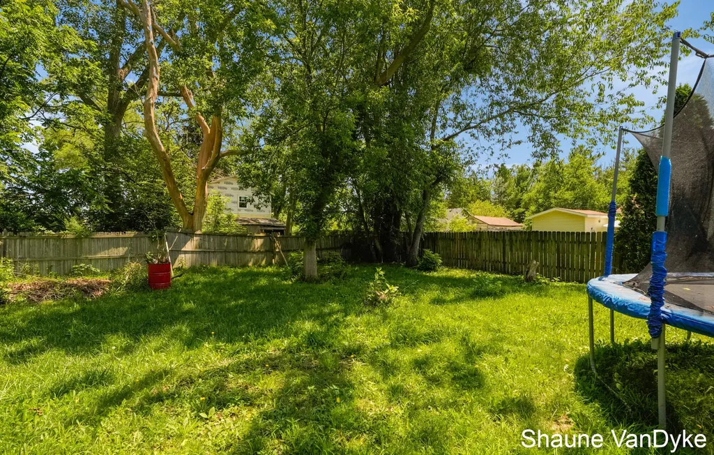 154 72nd Street SE Gaines Charter Township MI 49548