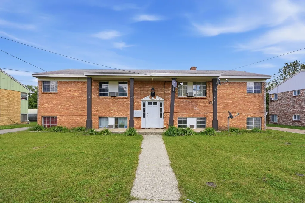 2916 Taft Avenue SW Wyoming City MI 49519