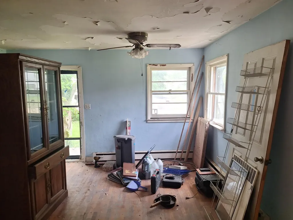 2104 Melvin Court Lansing Charter Township MI 48917