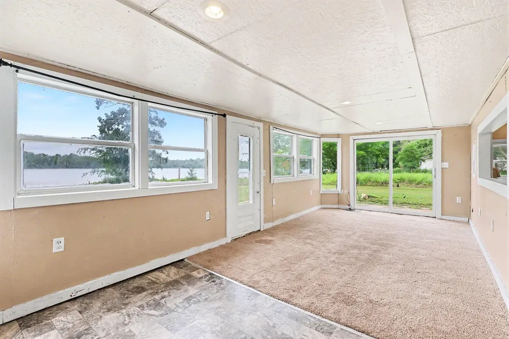 1845 W Tupper Heights Drive Odessa Township MI 48849