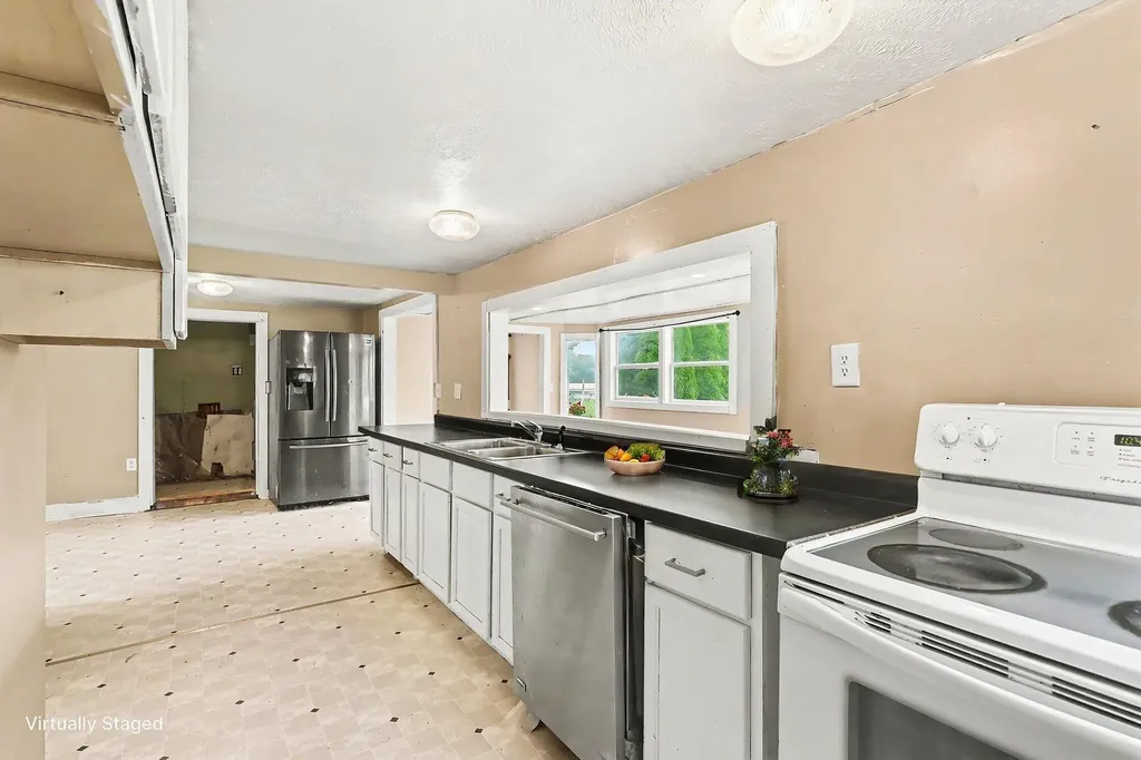 1845 W Tupper Heights Drive Odessa Township MI 48849