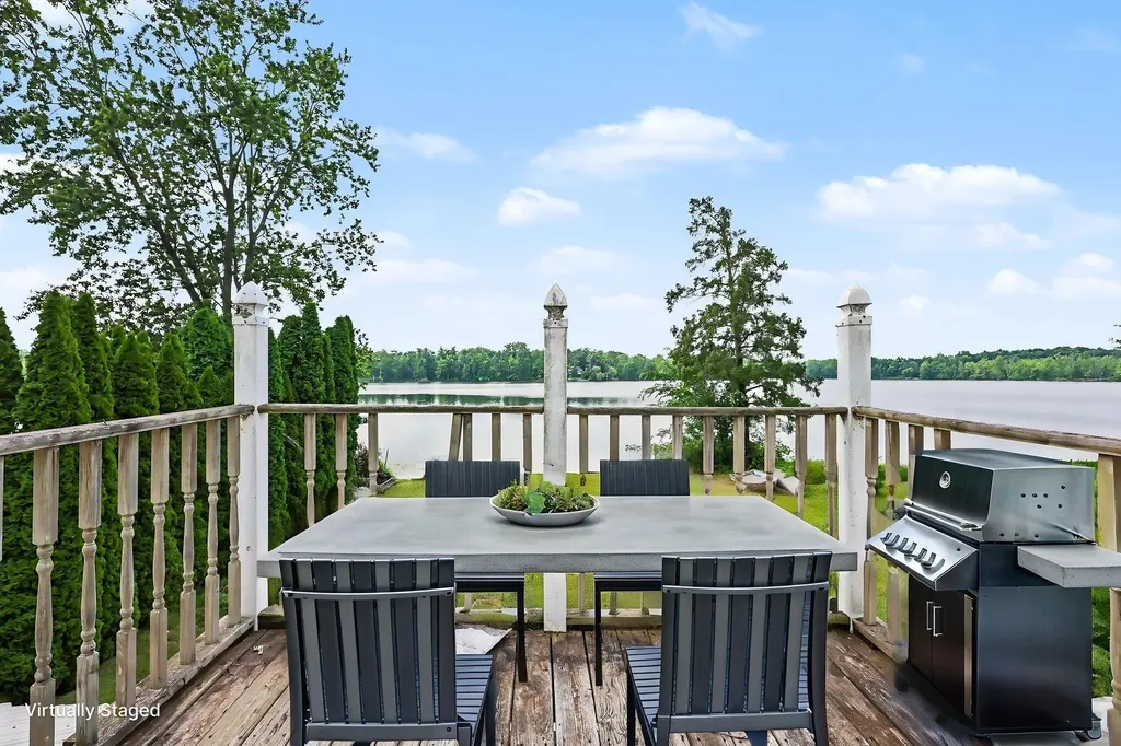 1845 W Tupper Heights Drive Odessa Township MI 48849
