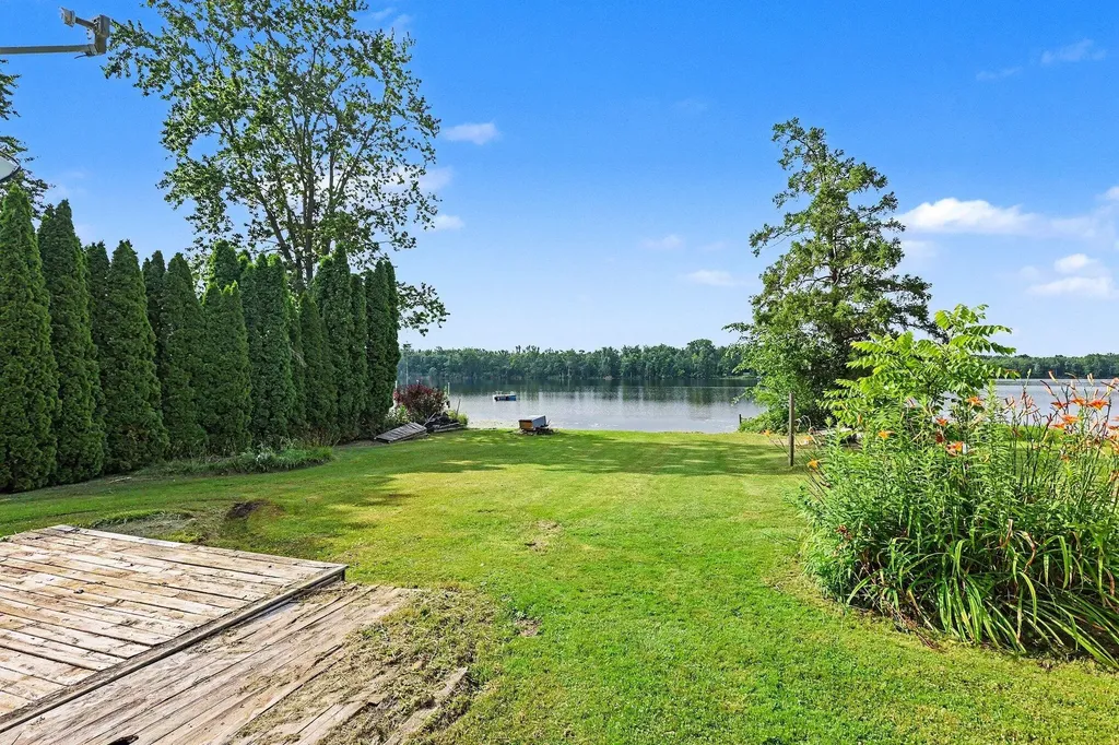 1845 W Tupper Heights Drive Odessa Township MI 48849