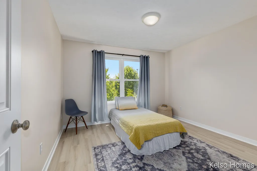 2222 Beatrice Drive NE Grand Rapids Charter Township MI 49505