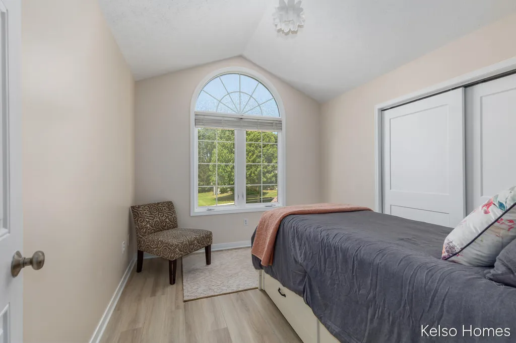 2222 Beatrice Drive NE Grand Rapids Charter Township MI 49505
