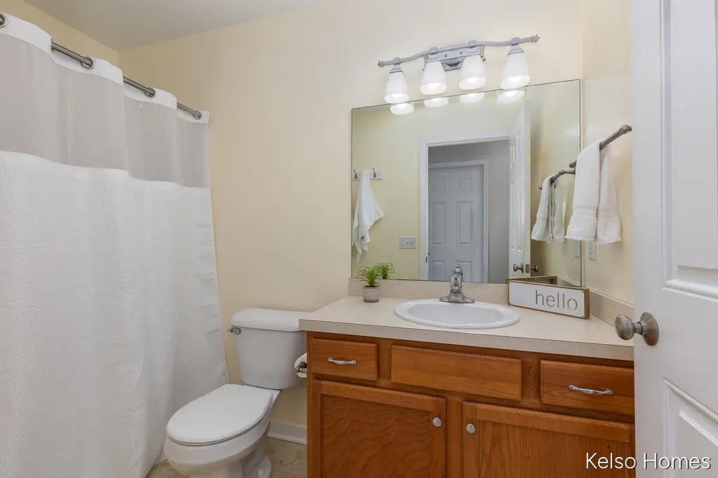 2222 Beatrice Drive NE Grand Rapids Charter Township MI 49505