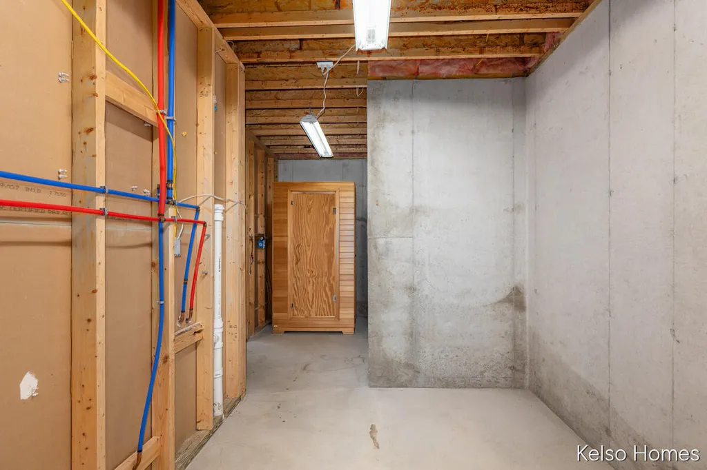 2222 Beatrice Drive NE Grand Rapids Charter Township MI 49505