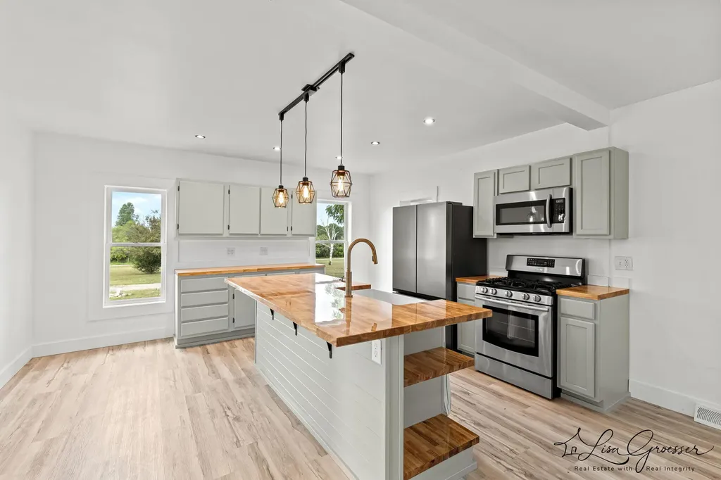 6621 Tamarack Road Cato Township MI 48850