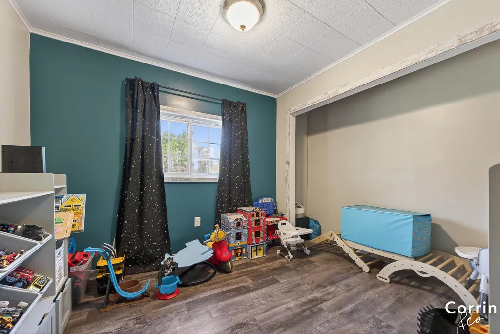 7806 W 13 Mile Road Troy Township MI 49309