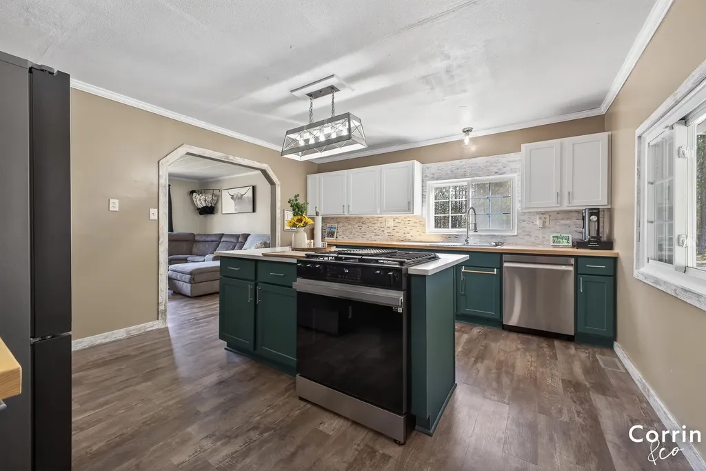 7806 W 13 Mile Road Troy Township MI 49309