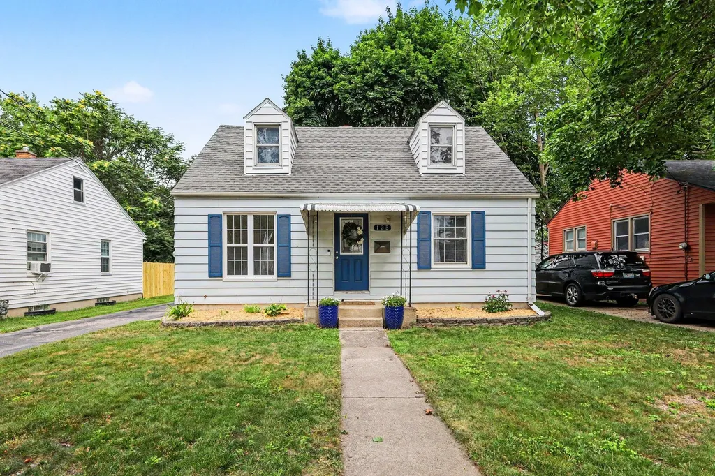 125 Rosemary Street SE Grand Rapids City MI 49507