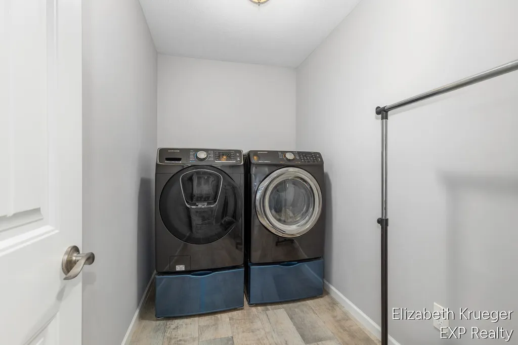 5951 S Sheridan Drive Fruitport Charter Township MI 49444