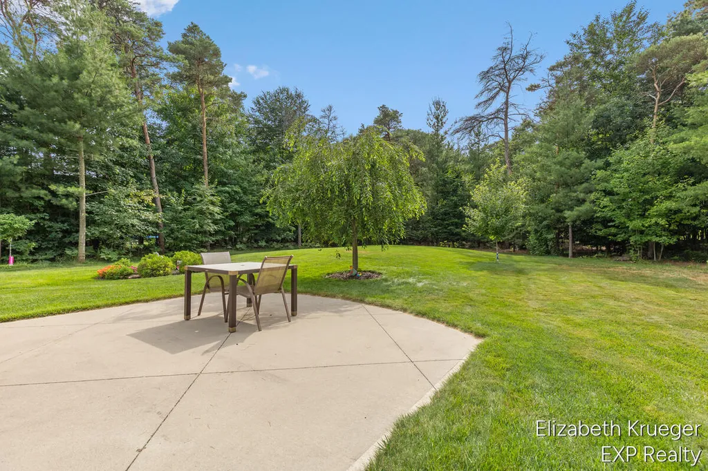 5951 S Sheridan Drive Fruitport Charter Township MI 49444