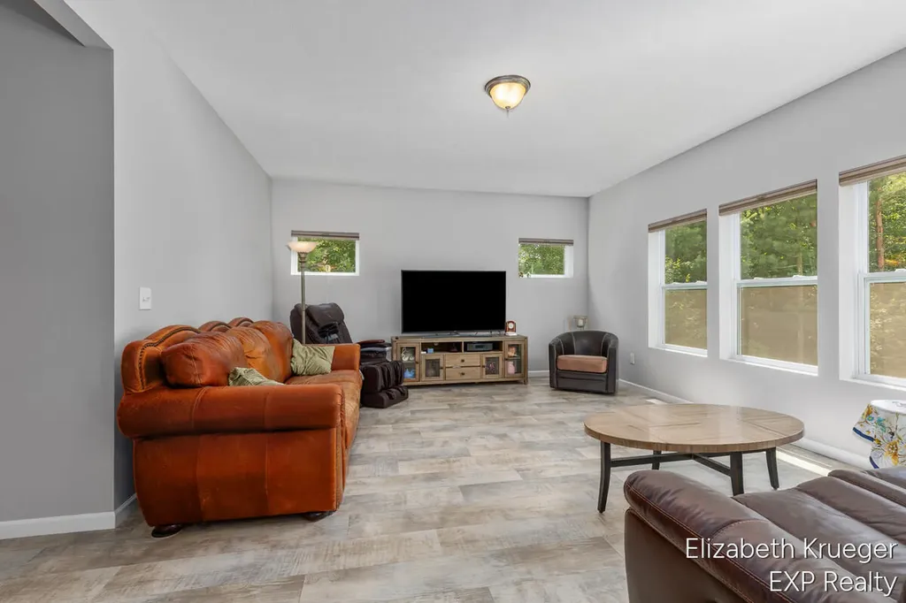 5951 S Sheridan Drive Fruitport Charter Township MI 49444