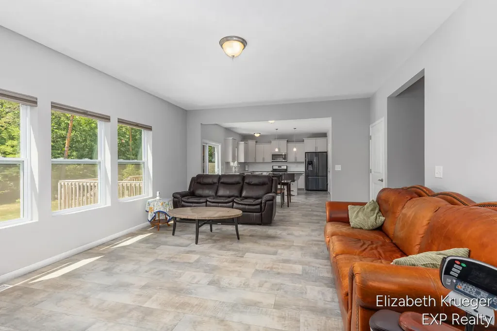 5951 S Sheridan Drive Fruitport Charter Township MI 49444
