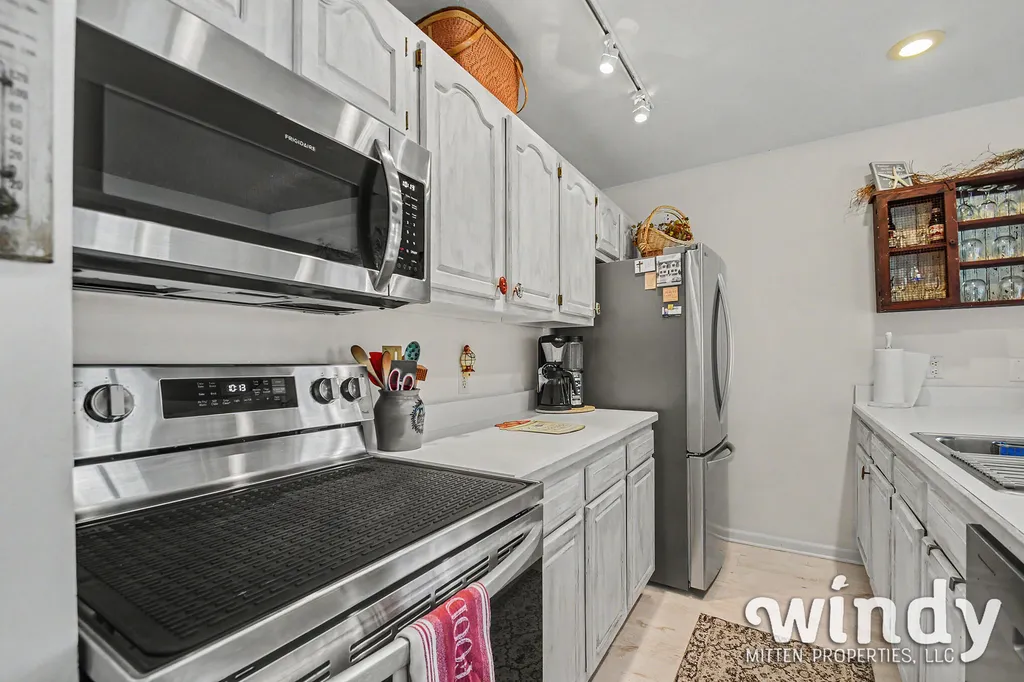 5632 N Watervliet Road Watervliet Township MI 49098