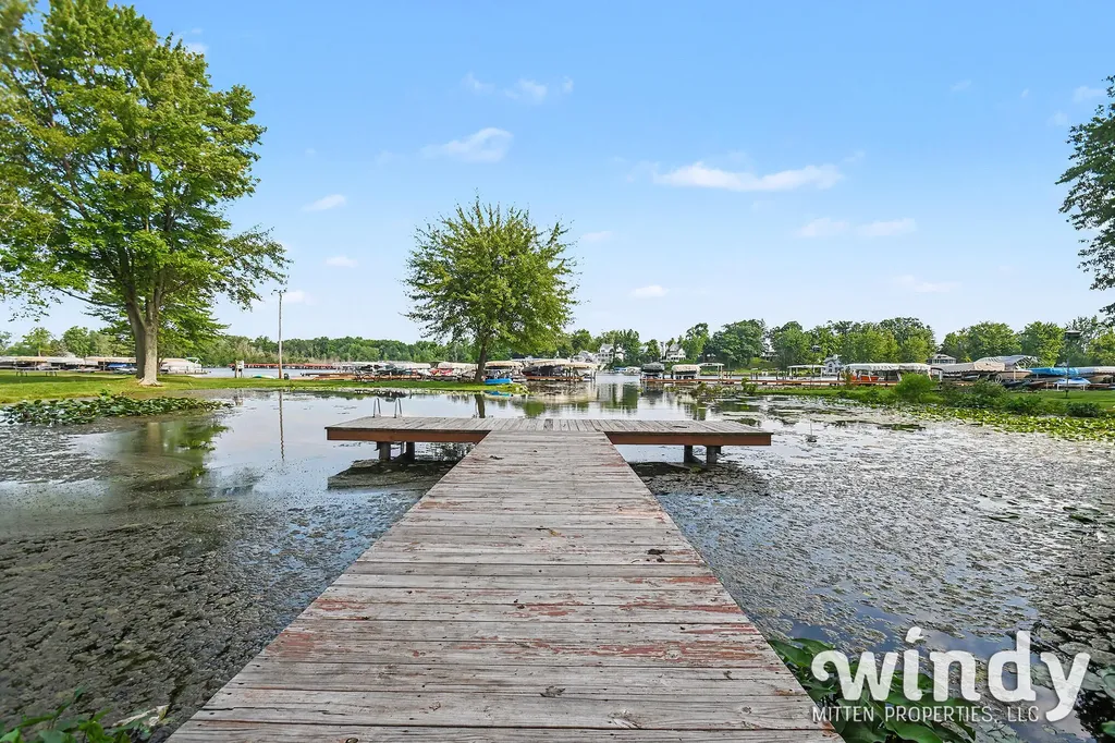 5632 N Watervliet Road Watervliet Township MI 49098