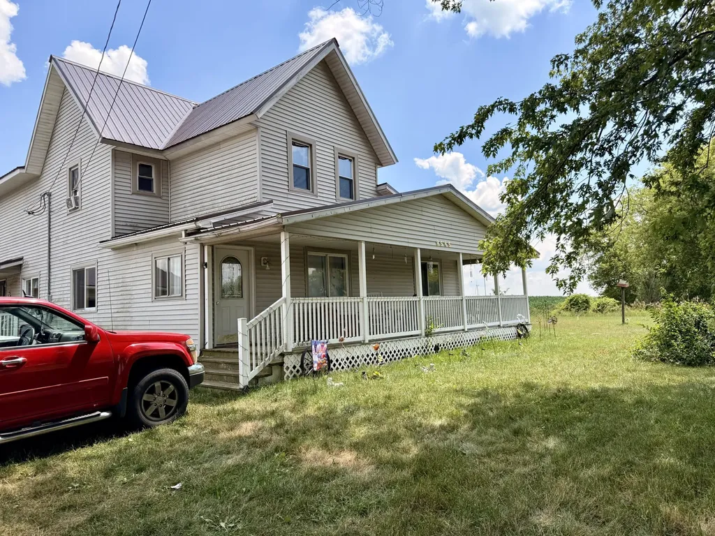 8565 S Mount Hope Road Bloomer Township MI 48811