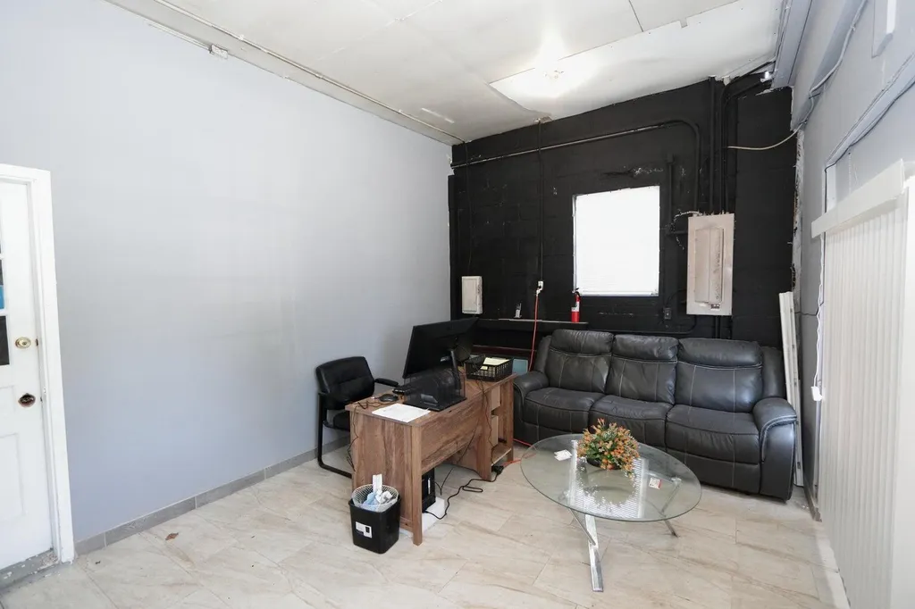 4201 Division Avenue S Wyoming City MI 49548