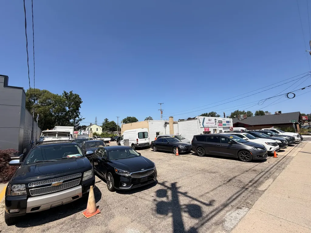 4201 Division Avenue S Wyoming City MI 49548