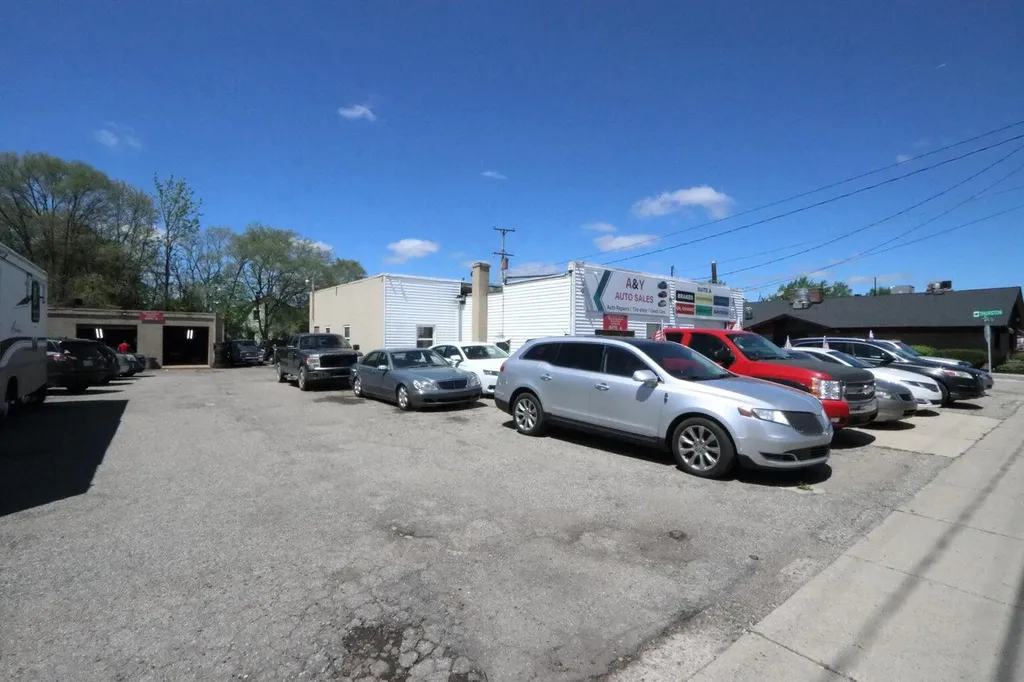 4201 Division Avenue S Wyoming City MI 49548