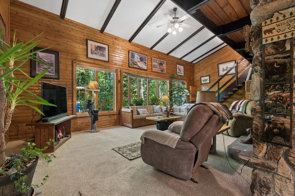 15355 Larry Road Hillman Township MI 49746