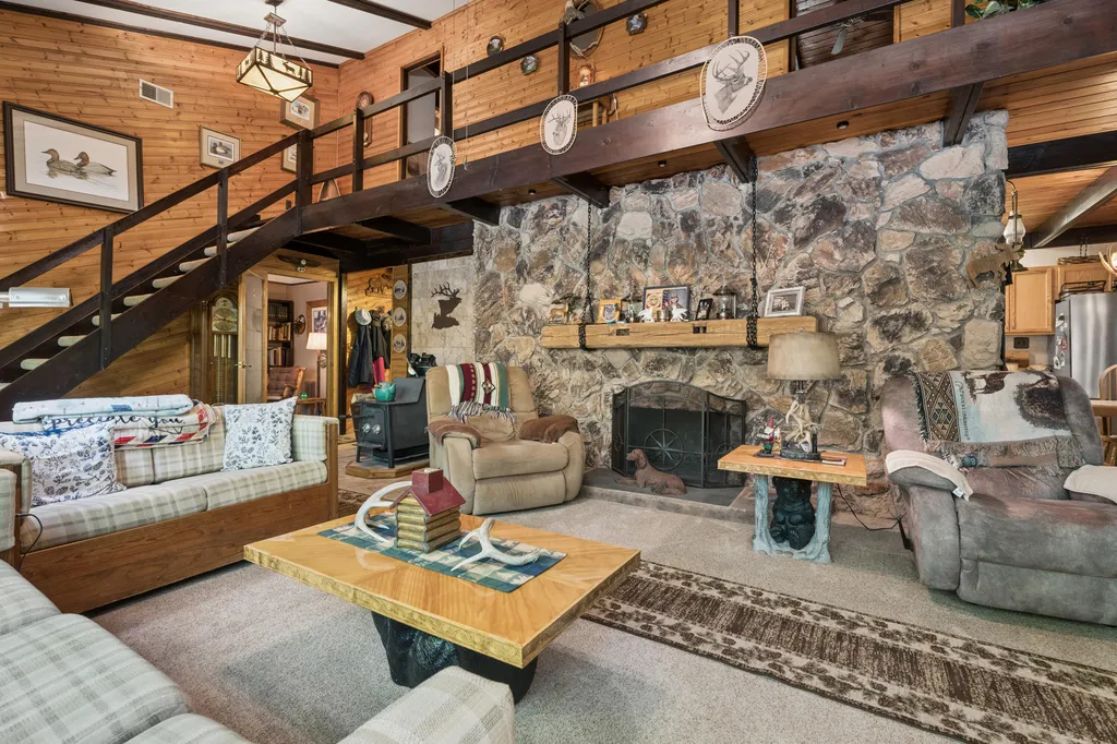 15355 Larry Road Hillman Township MI 49746