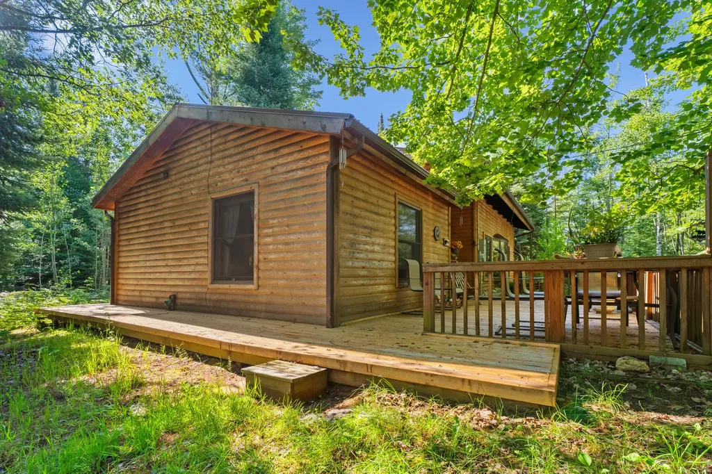 15355 Larry Road Hillman Township MI 49746