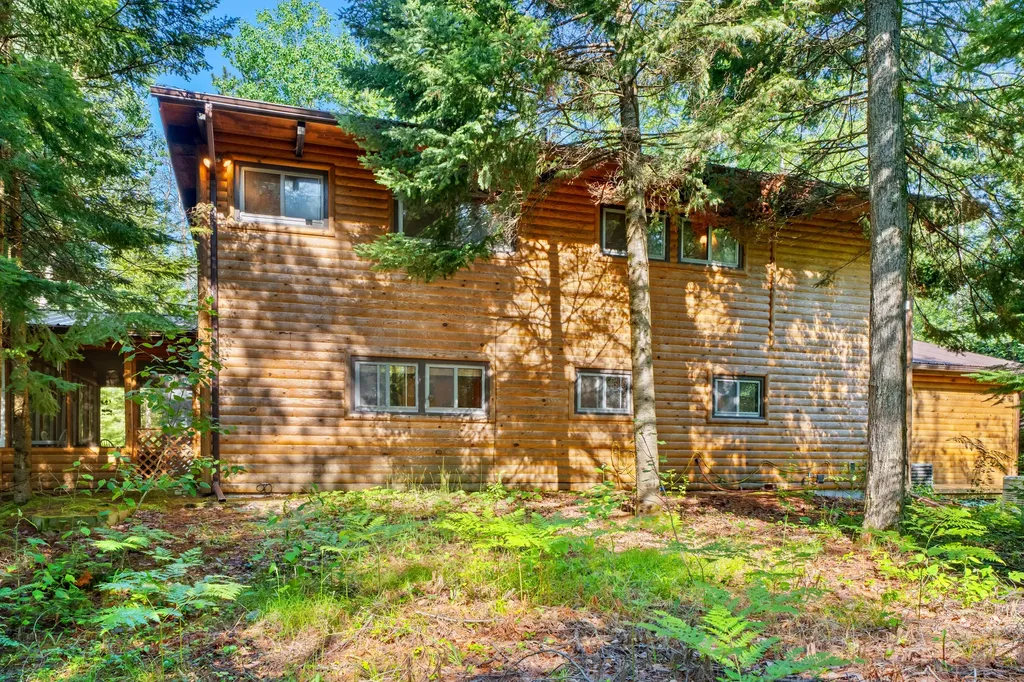 15355 Larry Road Hillman Township MI 49746