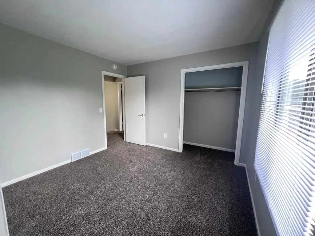 5080 Stauffer Avenue SE Kentwood City MI 49508