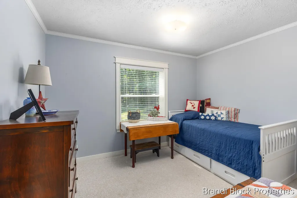 6189 Tanglewood Drive Boston Township MI 49331