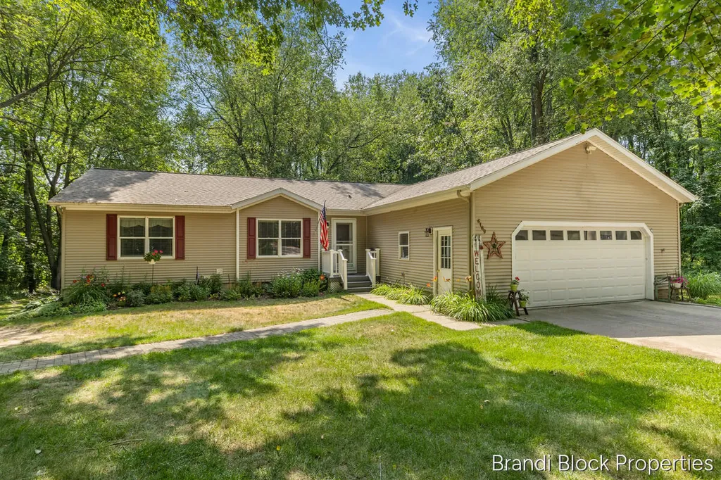 6189 Tanglewood Drive Boston Township MI 49331
