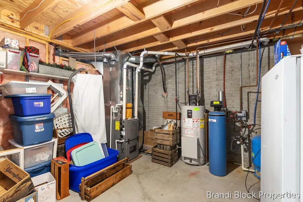 6189 Tanglewood Drive Boston Township MI 49331