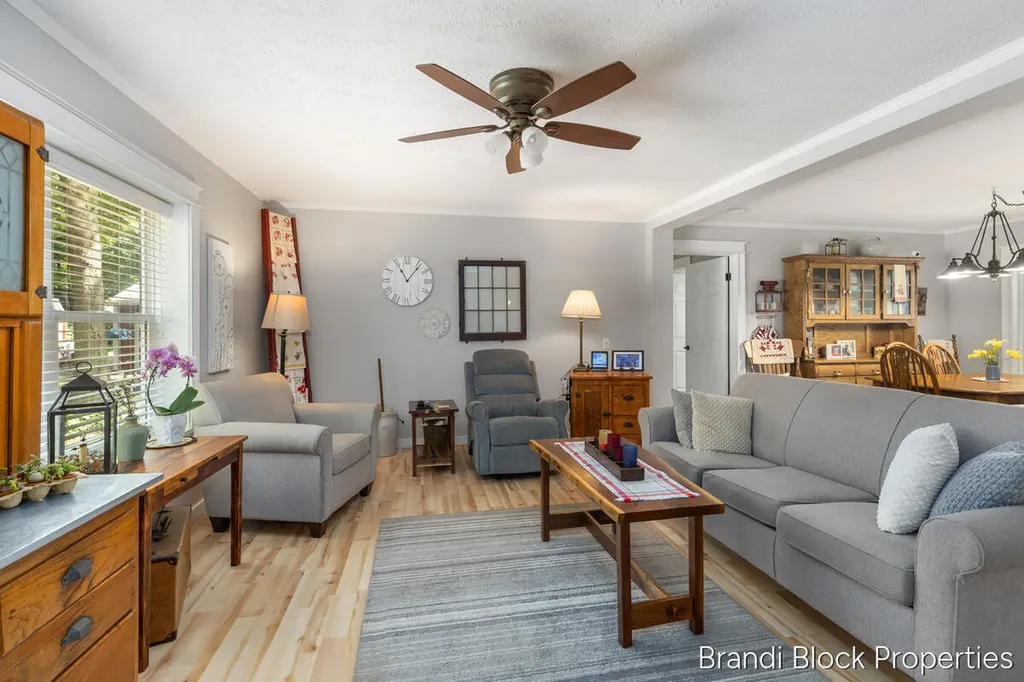 6189 Tanglewood Drive Boston Township MI 49331