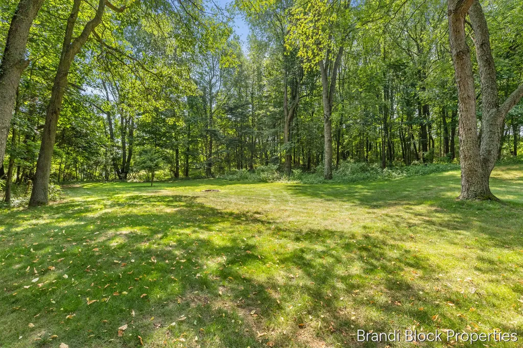 6189 Tanglewood Drive Boston Township MI 49331