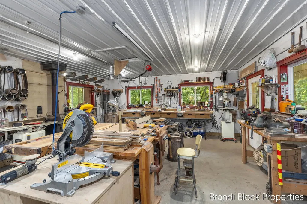 6189 Tanglewood Drive Boston Township MI 49331