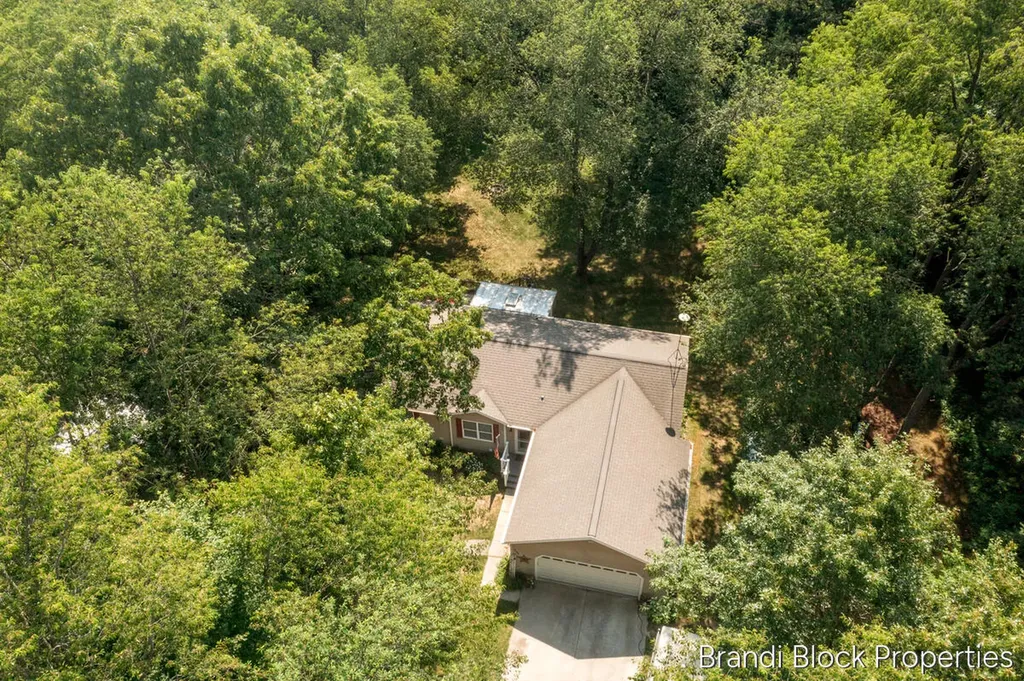6189 Tanglewood Drive Boston Township MI 49331