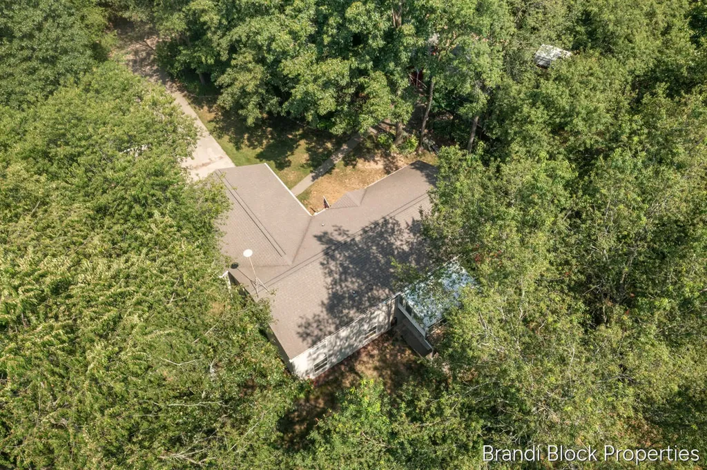 6189 Tanglewood Drive Boston Township MI 49331