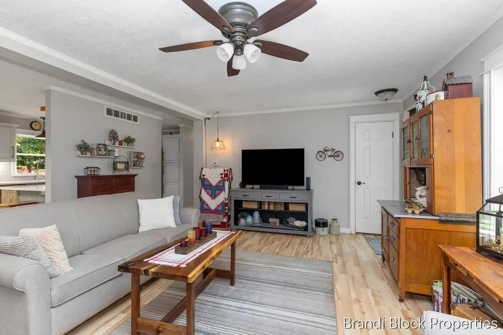 6189 Tanglewood Drive Boston Township MI 49331