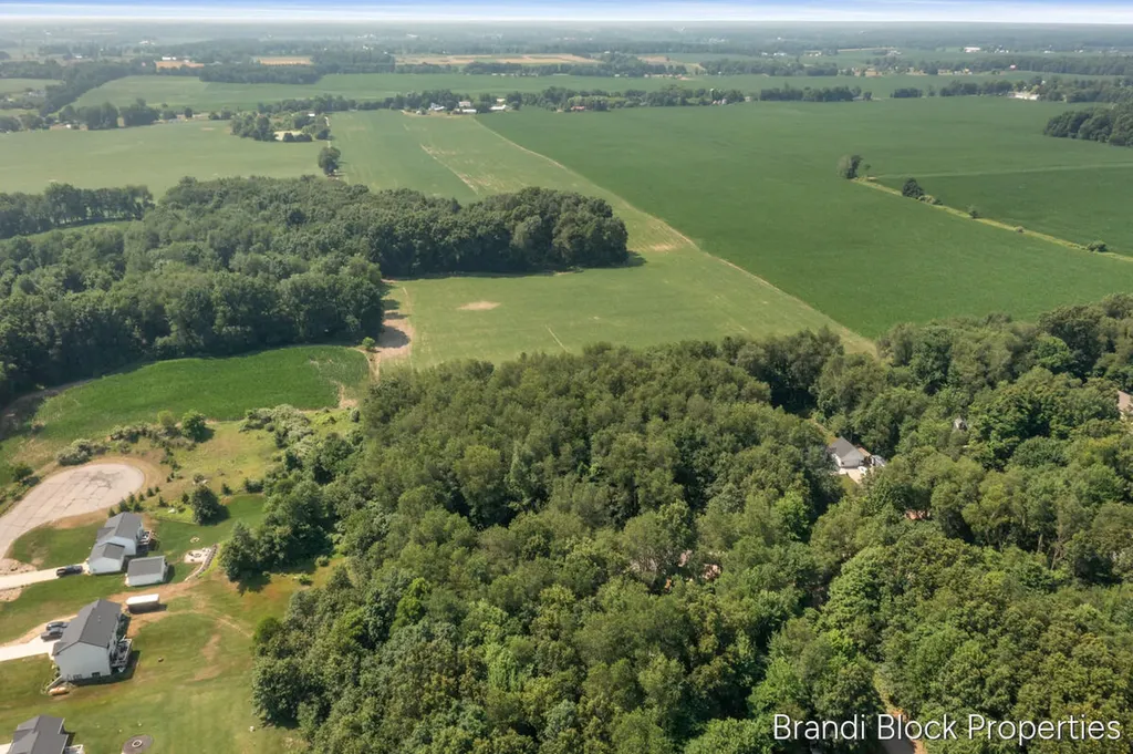 6189 Tanglewood Drive Boston Township MI 49331