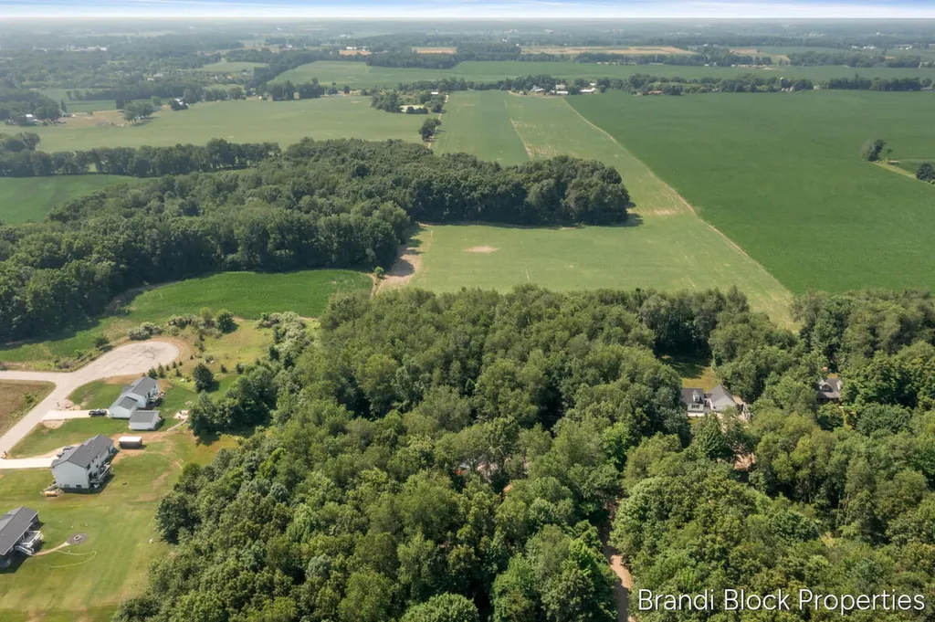 6189 Tanglewood Drive Boston Township MI 49331