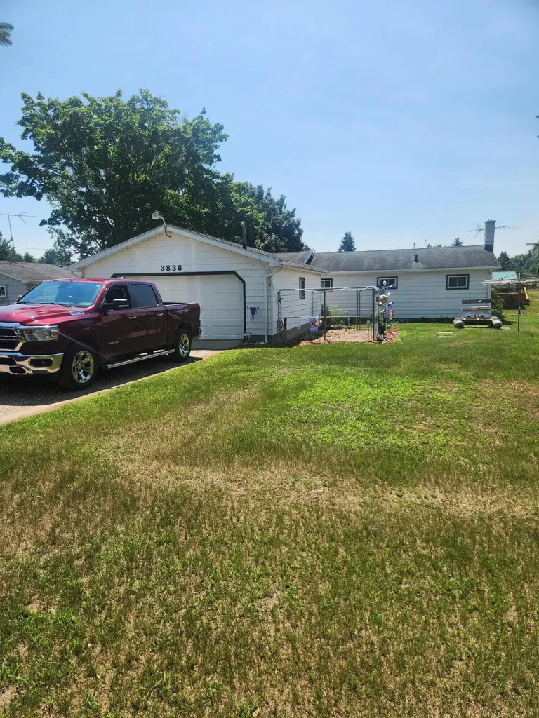 3838 Pine Trail Evergreen Township MI 48884