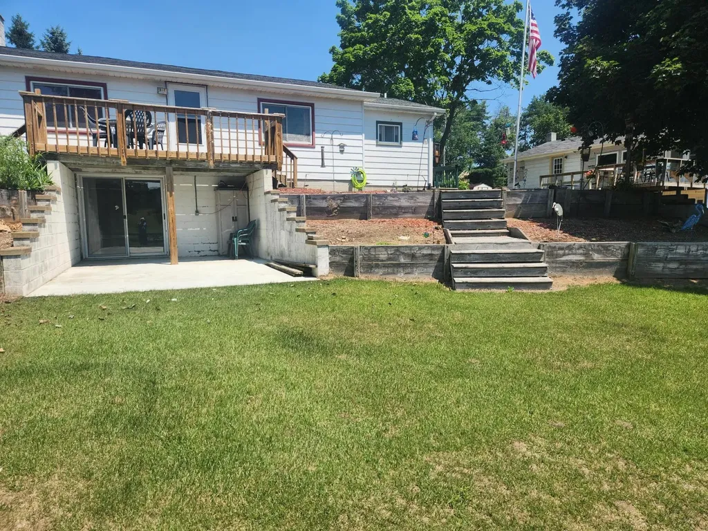 3838 Pine Trail Evergreen Township MI 48884