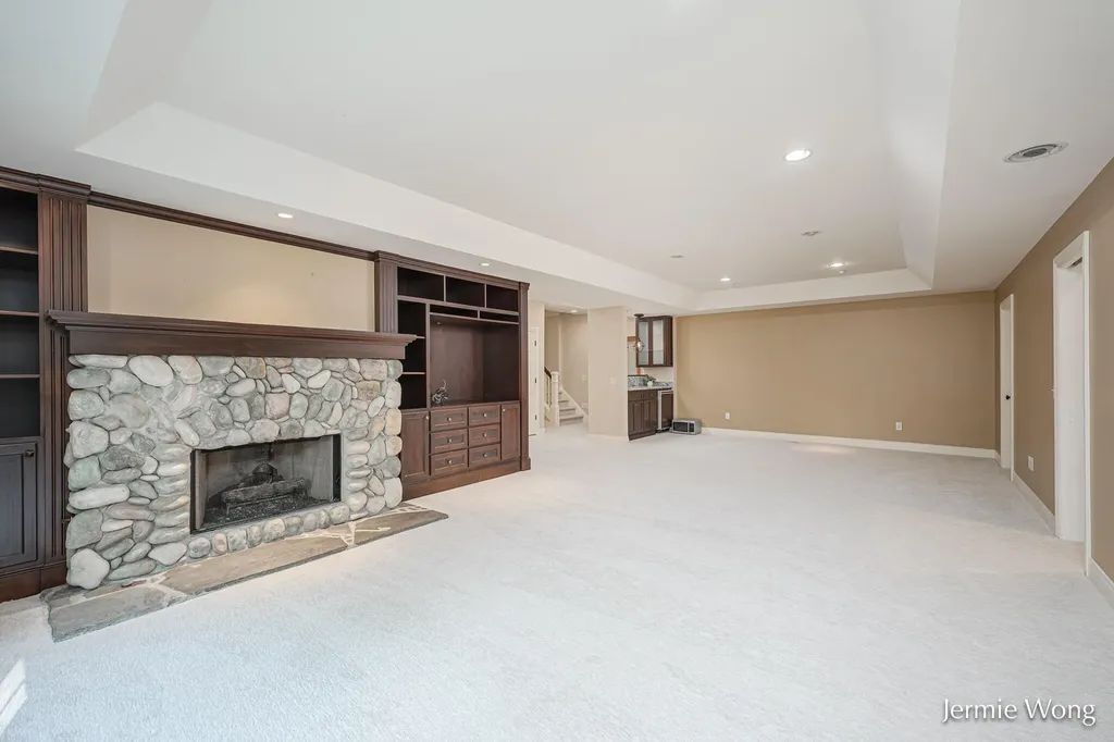5782 Preservation Court NE Ada Township MI 49301