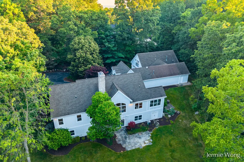 5782 Preservation Court NE Ada Township MI 49301