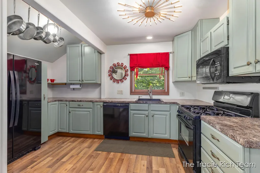 5791 Egypt Valley Avenue NE Cannon Township MI 49306