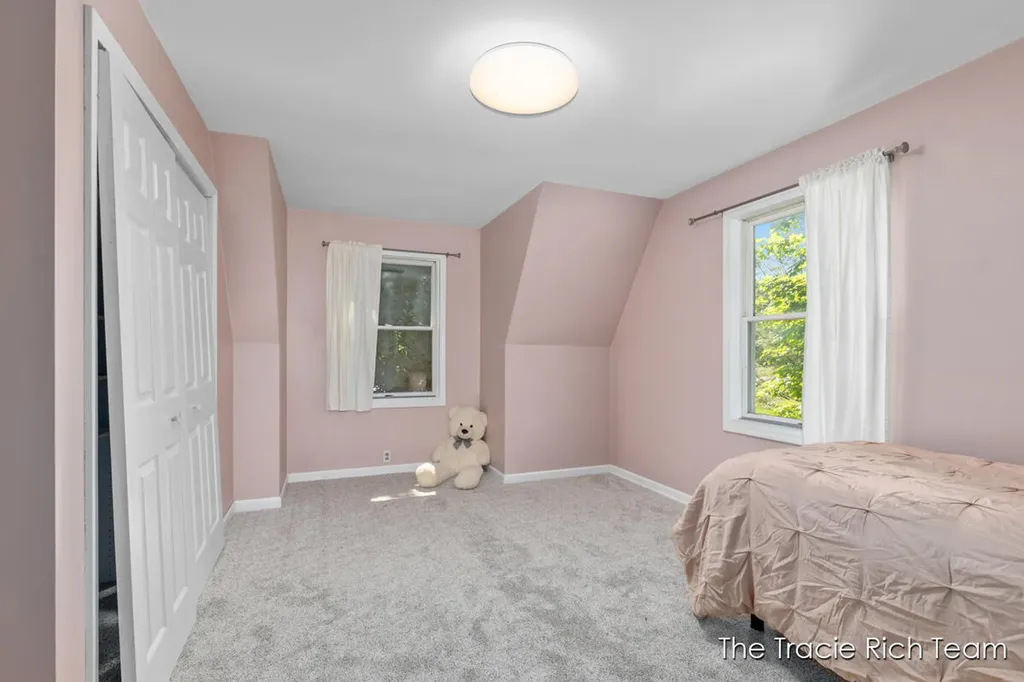 5791 Egypt Valley Avenue NE Cannon Township MI 49306