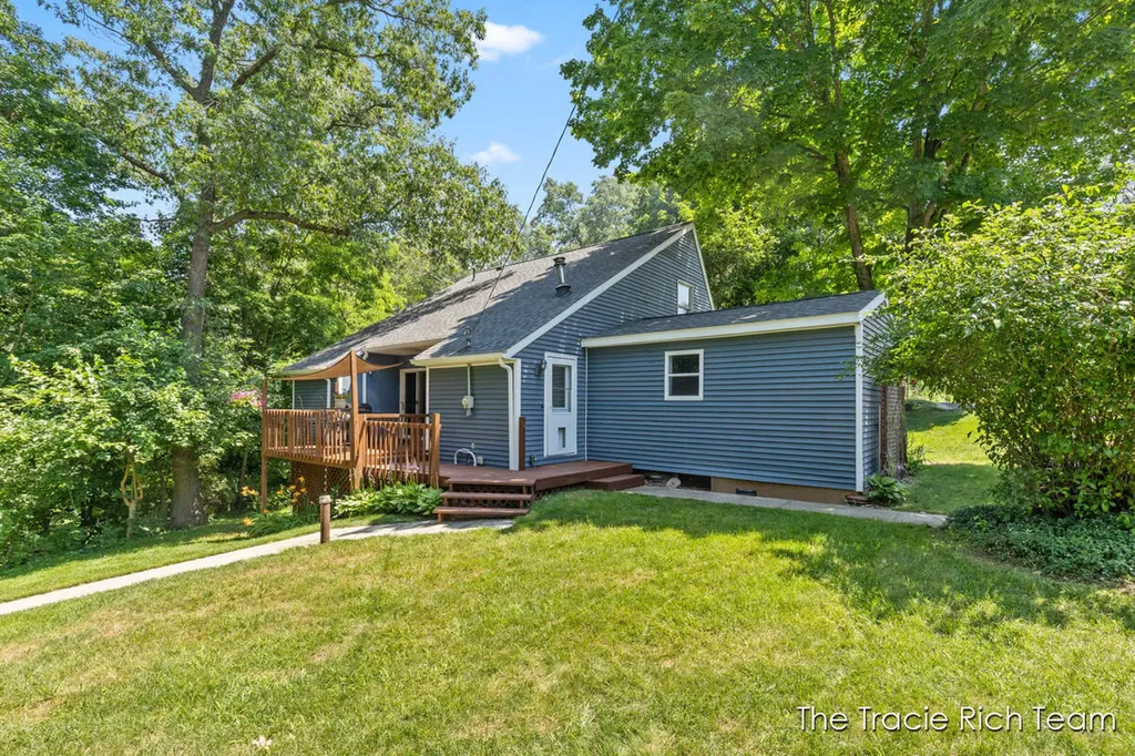 5791 Egypt Valley Avenue NE Cannon Township MI 49306